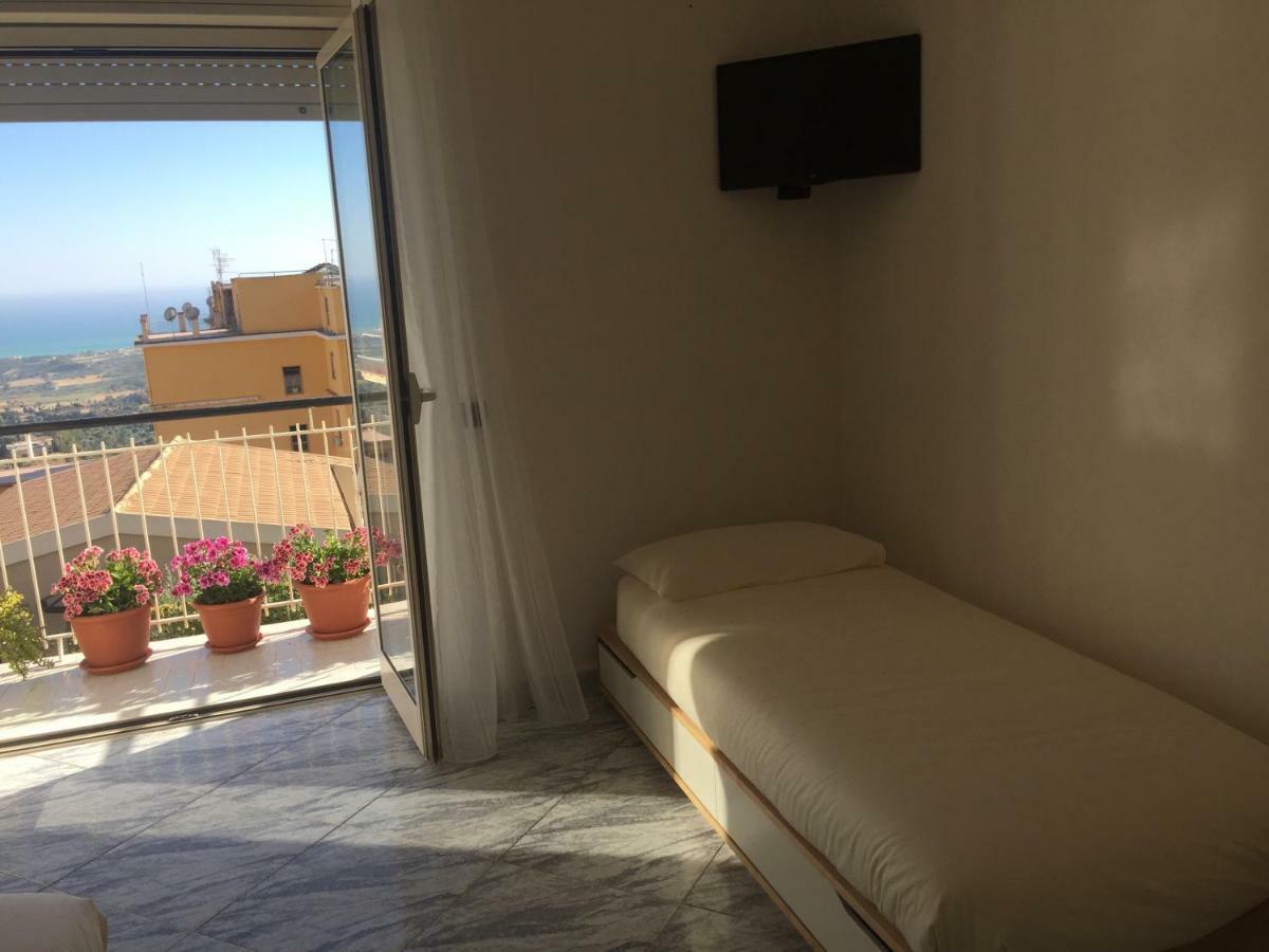 La Salida Del Sol Panzió Agrigento Kültér fotó